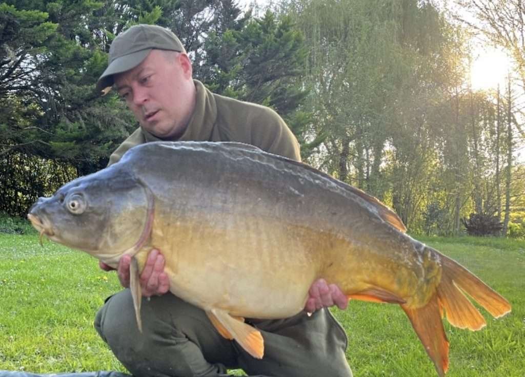 carp fishing holiday france