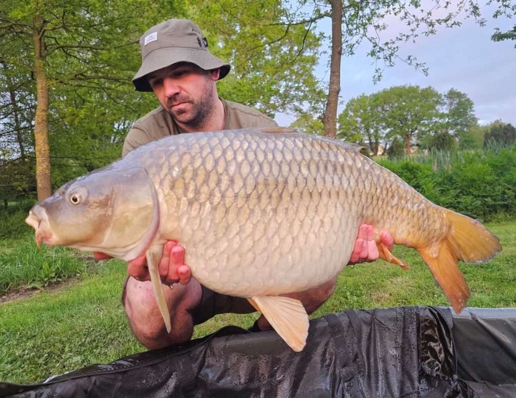 carp fishing holiday france