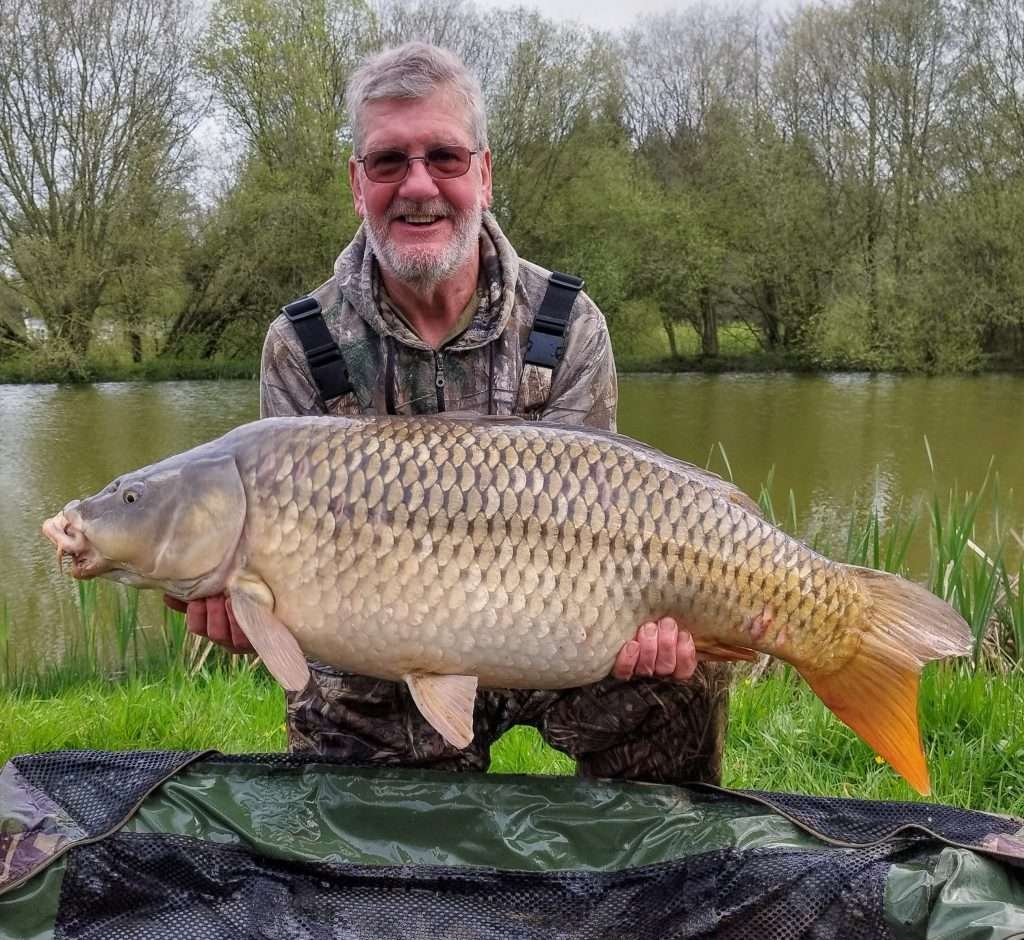 carp fishing holiday france