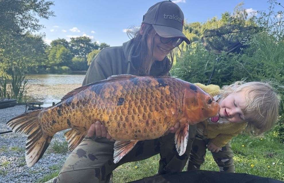 carp fishing holiday france