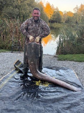 carp fishing holiday france